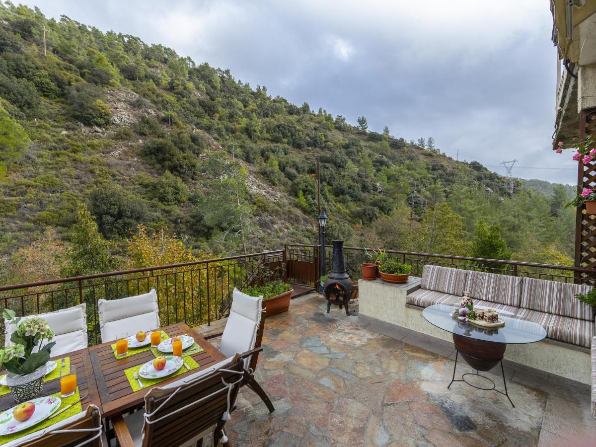 Troodos Riverside Cottage Kato Amiandos Exterior foto